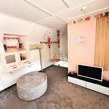 Selfie Apartman Apartment